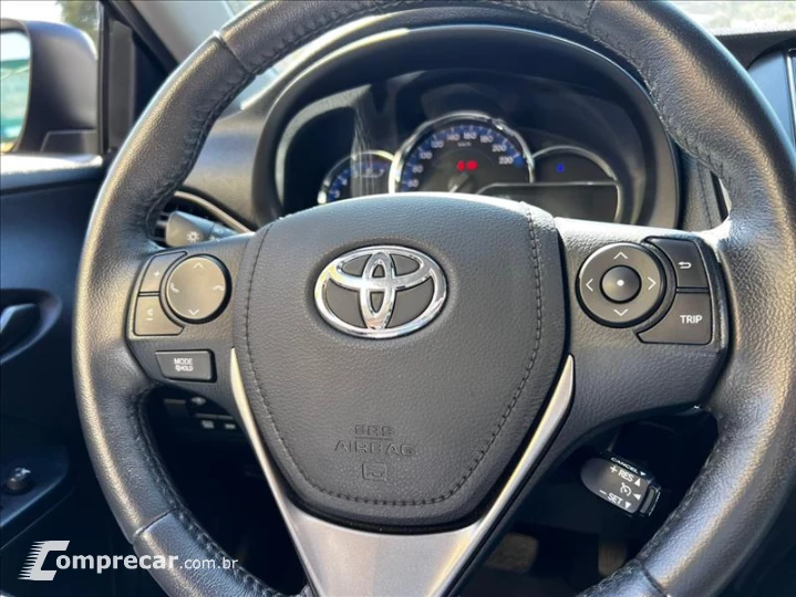 YARIS 1.5 16V Sedan XS