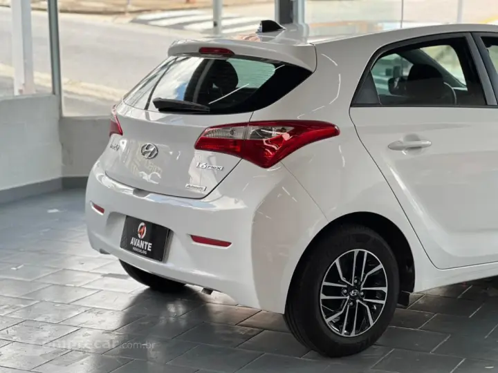 HB20 1.6 COMFORT PLUS 16V FLEX 4P AUTOMÁTICO