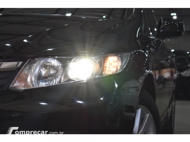 CIVIC - 1.8 LXS 16V 4P MANUAL