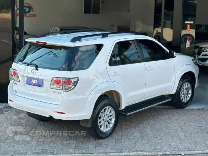 HILUX SW4 4X2SR