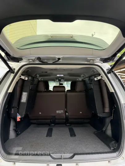 HILUX SW4 2.8 D-4d Turbo SRX 7L 4X4