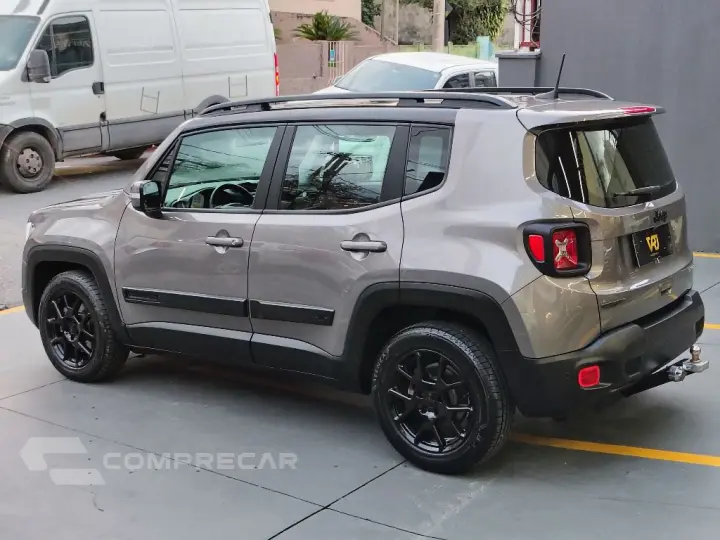 Renegade Sport 1.8 4x2 Flex 16V Aut.