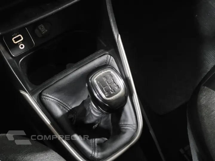 Strada Volcano 1.3 Flex 8V CD