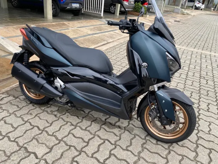 Xmax 250