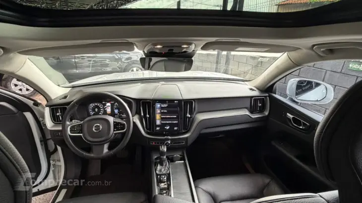 XC 60 T-5 MOMENTUM 2.0 254cv AWD 5p