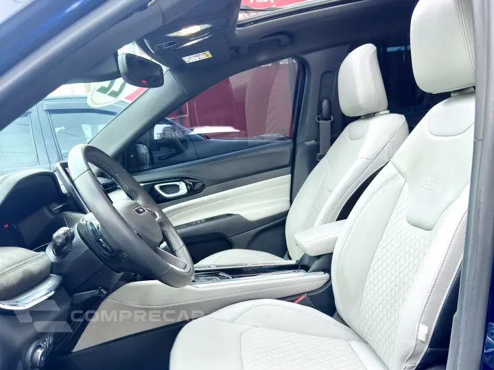 COMMANDER 1.3 T270 TURBO FLEX OVERLAND AT6