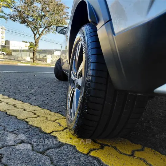 KICKS PLAY 1.6 16V FLEXSTART SENSE XTRONIC