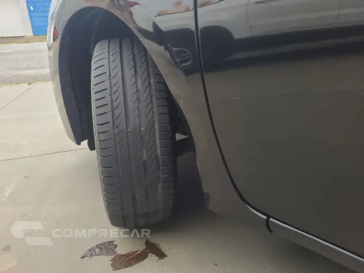 Corolla GLi Upper 1.8 Flex 16V Aut.