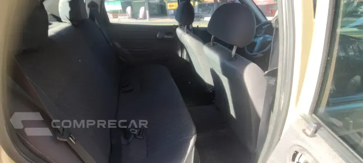 CORSA 1.0 MPFI Classic Sedan Life 8V