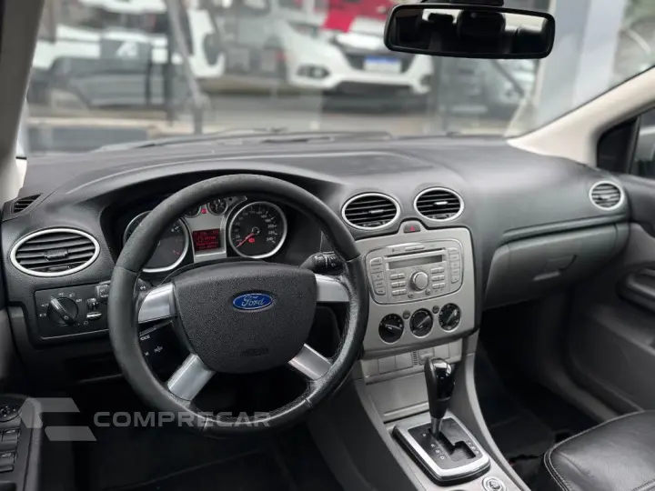 Focus 2.0 16V/SE/SE Plus Flex 5p Aut.
