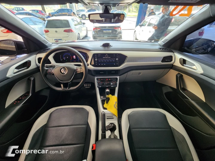 T-Cross Highline 1.4 TSI Flex 16V 5p Aut