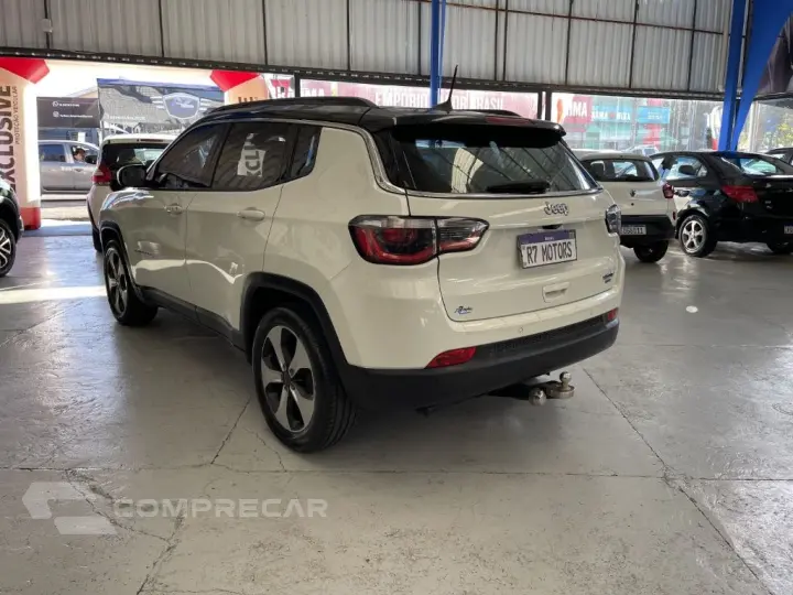 COMPASS 2.0 16V FLEX LONGITUDE AUTOMÁTICO