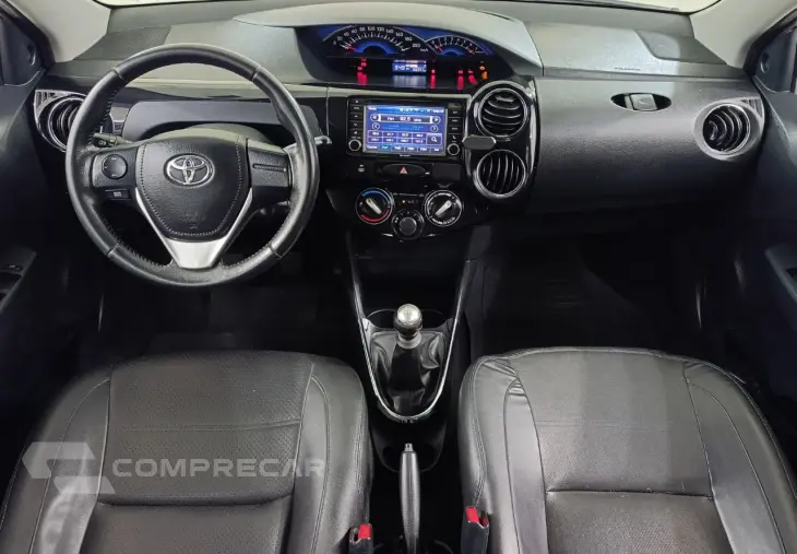 ETIOS 1.5 Platinum Sedan 16V