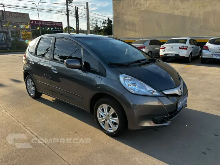 Fit 1.4 16V 4P LX FLEX AUTOMÁTICO