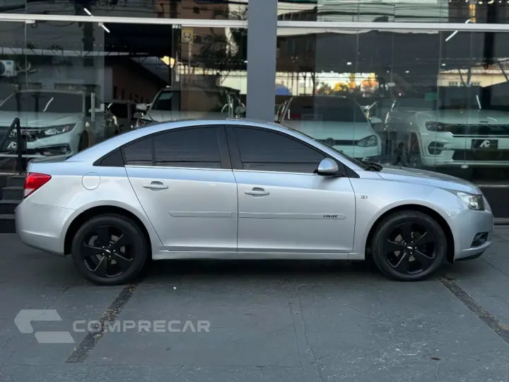 CRUZE LT 1.8 16V FlexPower 4p Aut.