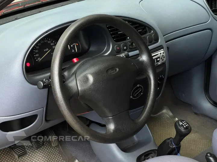 Fiesta CLX 1.3i 3p