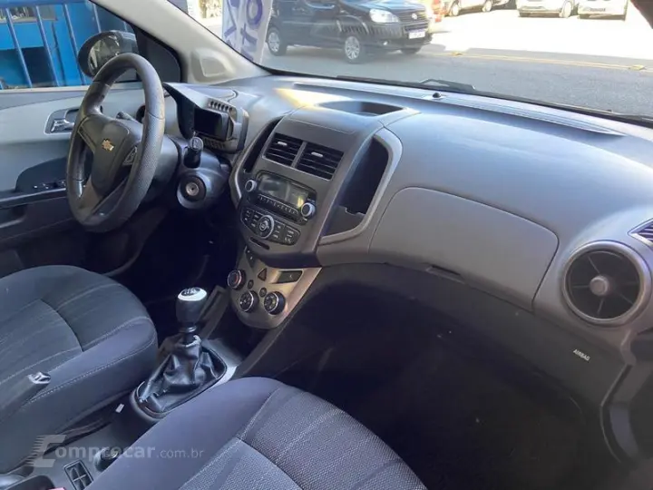 CHEV SONIC LTZ HB MT