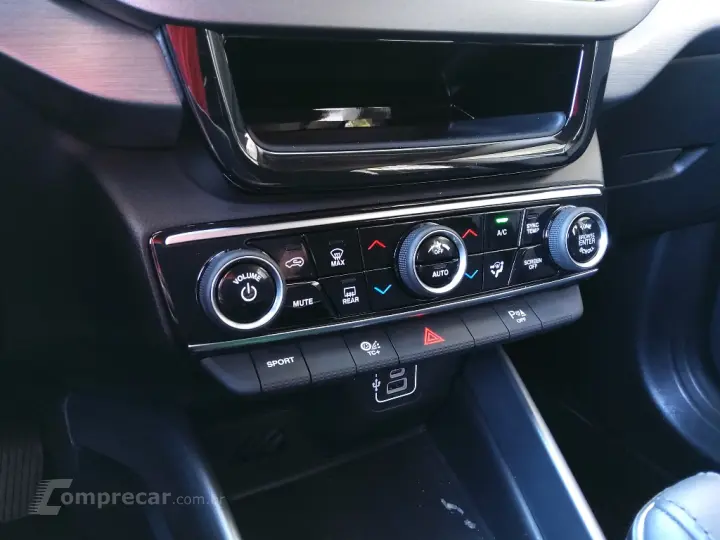 TORO 1.3 TURBO 270 FLEX FREEDOM AT6