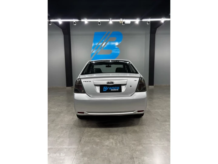 FIESTA 1.6 MPI SEDAN 8V FLEX 4P MANUAL