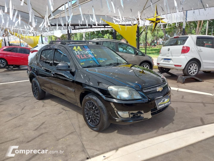 PRISMA 1.4 MPFI JOY 8V