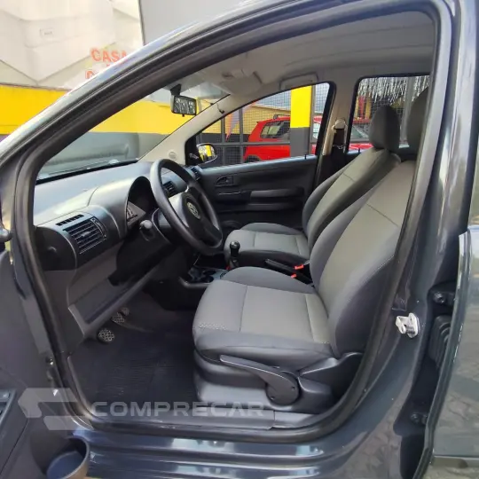 Fox Plus 1.0Mi/ 1.0Mi Total Flex 8V 4p