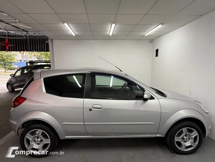 Ka 1.0 8V/1.0 8V ST Flex 3p