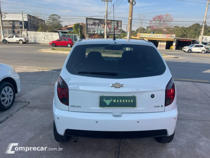 CELTA 1.0 MPFI LT 8V