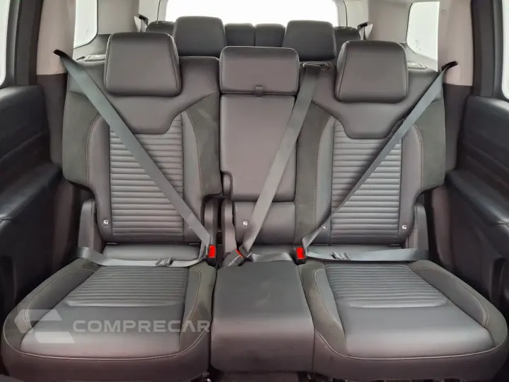COMMANDER 1.3 T270 TURBO FLEX LIMITED AT6