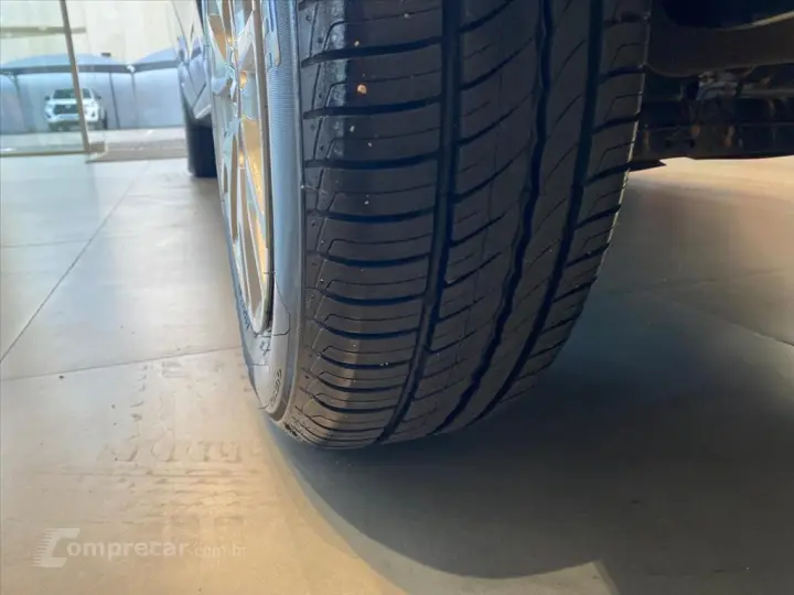 LOGAN 1.0 12V SCE FLEX ZEN MANUAL