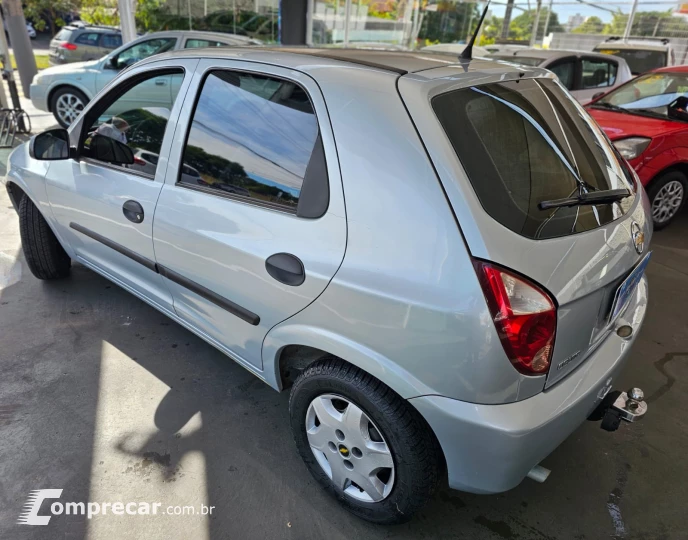 CELTA 1.0 MPFI Life 8V