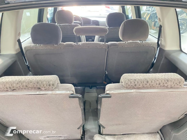 Zafira 2.0 Mpfi Elegance 8V Flex 4P Automático