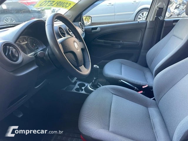 GOL - 1.0 MI 8V 4P MANUAL G.V