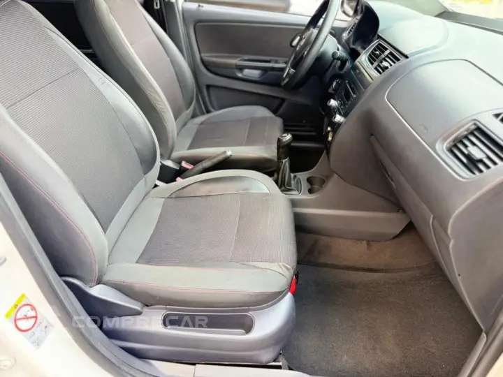 FOX 1.6 MI PRIME 8V FLEX 4P MANUAL