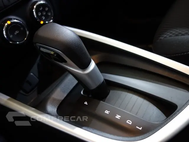 ONIX - 1.0 TURBO LT AUTOMATICO