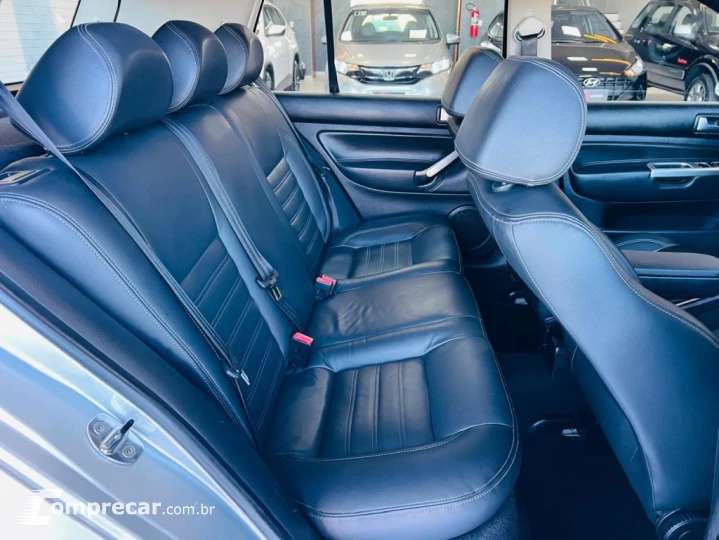 GOLF 1.6 MI SPORTLINE LIMITED EDITION 8V FLEX 4P MANUAL