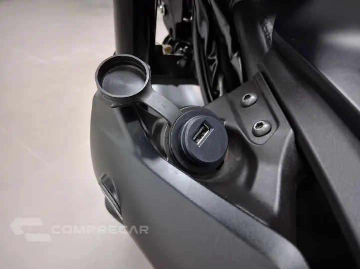 YAMAHA MT-03 CONNECTED ABS