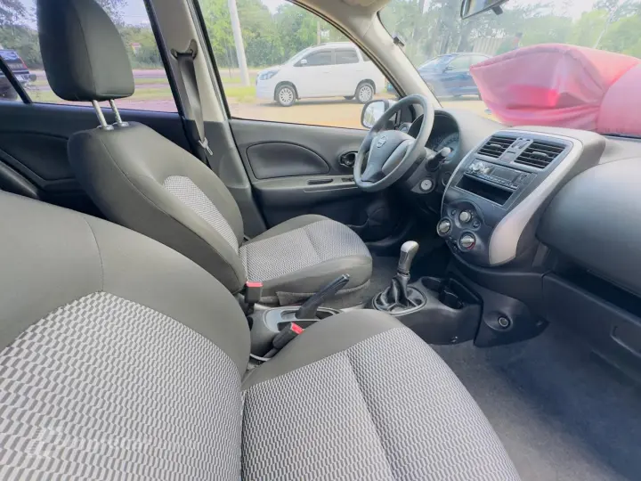 March 1.6 16V 4P S FLEX