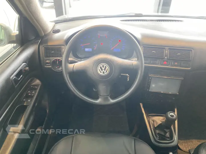 GOLF 2.0 MI 8V