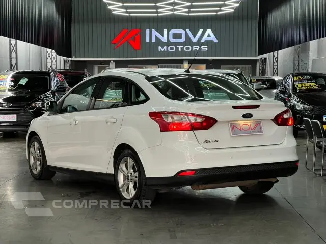 FOCUS SEDAN - 1.6 SE 16V 4P MANUAL