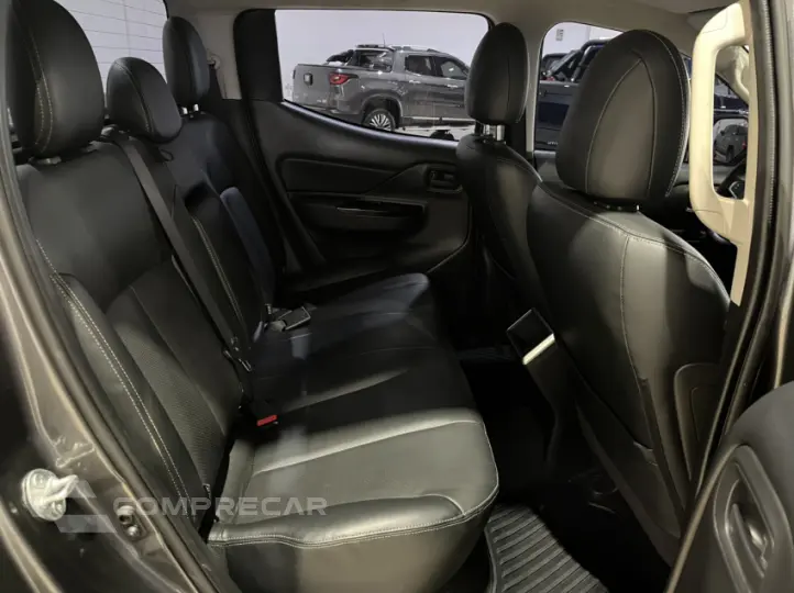 L200 TRITON 2.4 16V Turbo Sport Outdoor GLS CD 4X4
