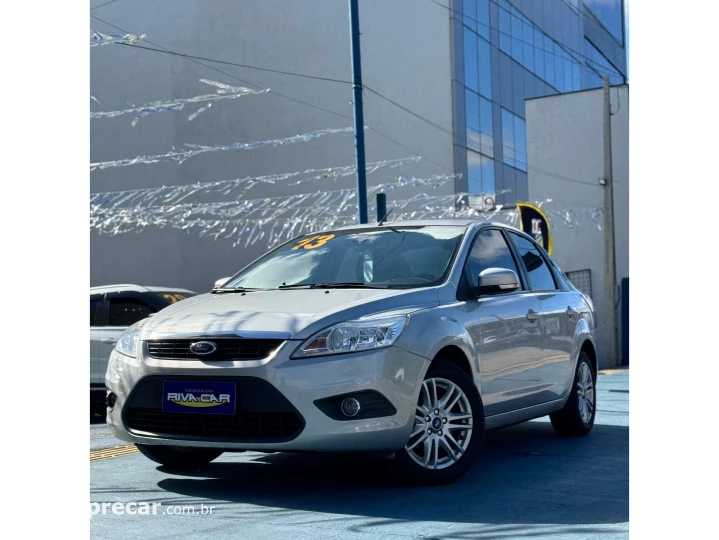 FOCUS 2.0 GLX SEDAN 16V FLEX 4P MANUAL