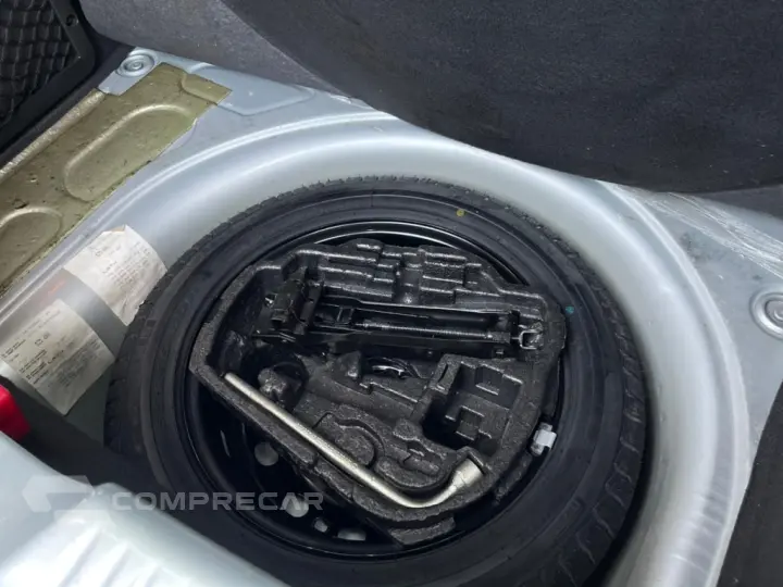 FOX 1.0 MI COMFORTLINE 8V FLEX 4P MANUAL