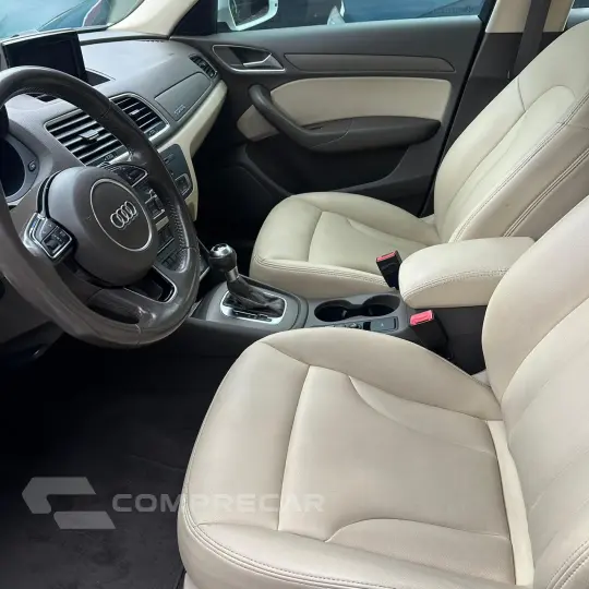 Q3 2.0 TFSI Ambiente Quattro