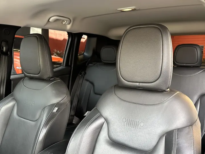 RENEGADE 1.3 T270 TURBO FLEX LONGITUDE AT6