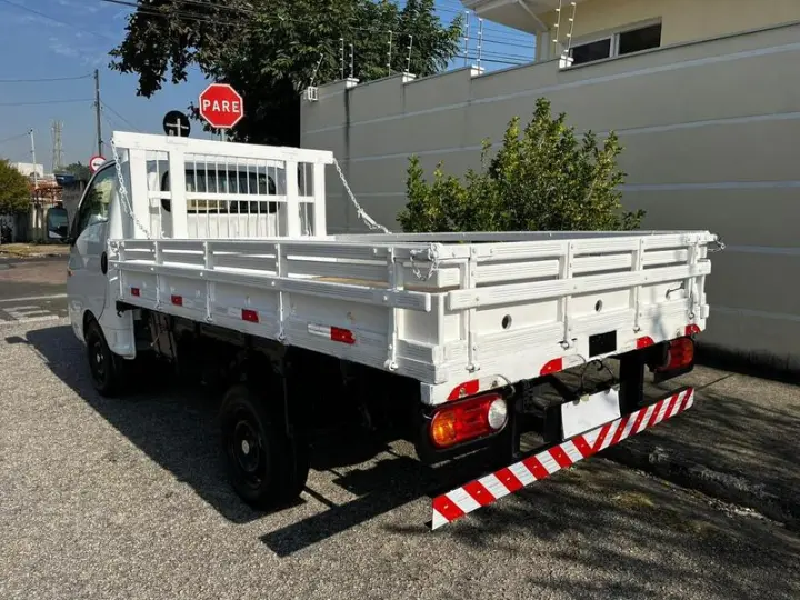 HR HDB HR CAMINHONETE