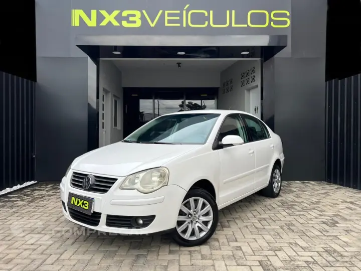 POLO SEDAN 1.6 MI 8V FLEX 4P MANUAL