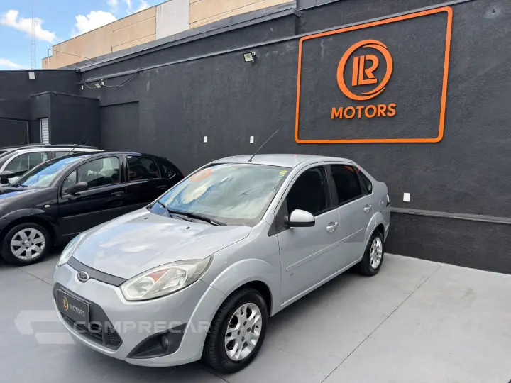 FIESTA 1.6 MPI Sedan 8V