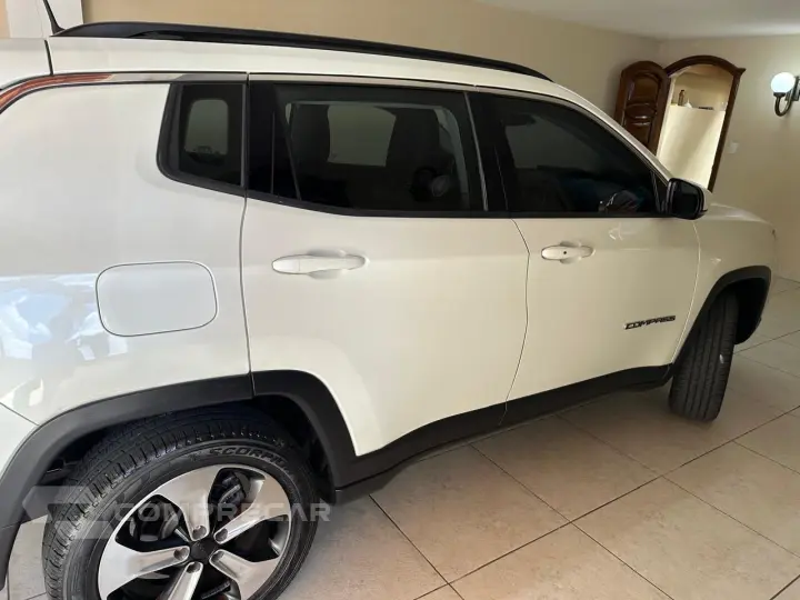 Compass 2.0 16V 4P LONGITUDE TURBO DIESEL 4X4 AUTOMÁTICO