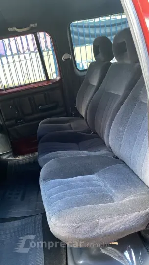 Veraneio 4.0 4P DIESEL CUSTOM S CABINE DUPLA