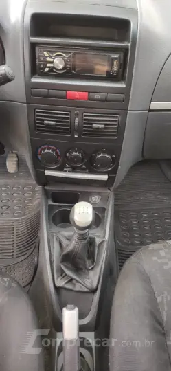 PALIO 1.8 MPI HLX Weekend 8V